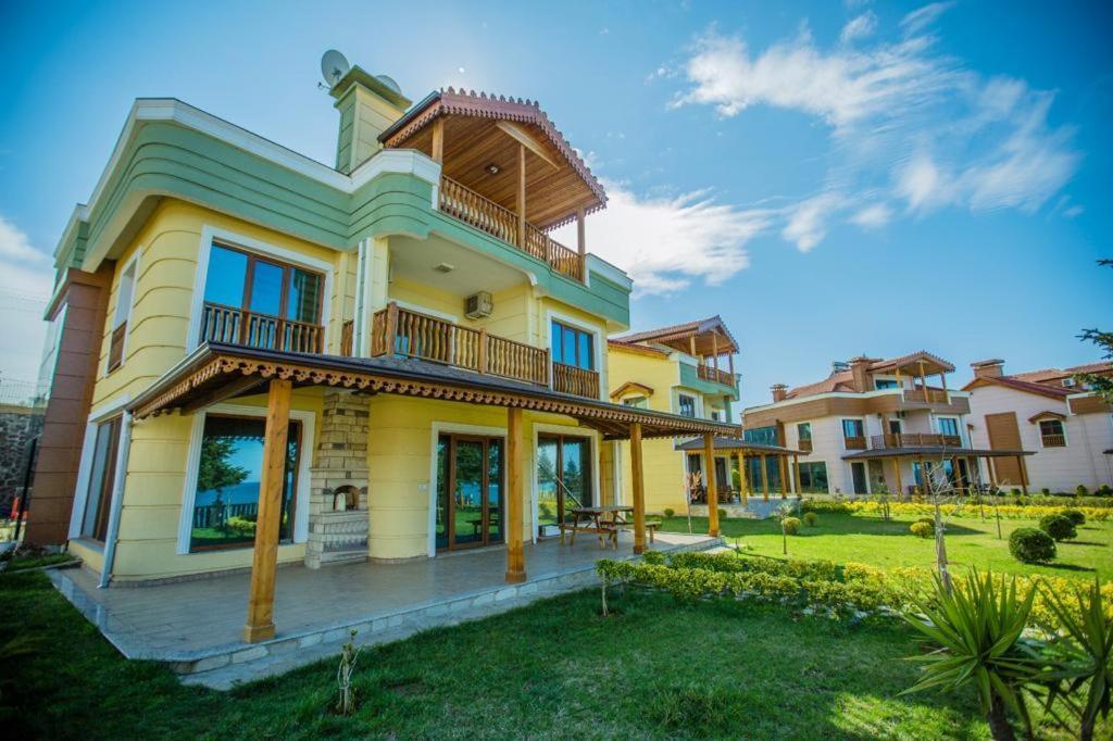 Lifoz Holiday Resort ทรับซอน ภายนอก รูปภาพ
